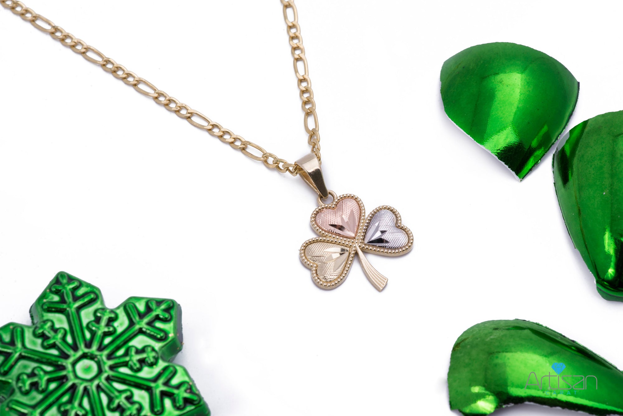 Buy Love Heart Magnetic Pendant Necklace for Women Chain Jewelry Four Leaf  Clover Hearts Clover Necklace Lucky 4 in 1 Pendant Online in India - Etsy